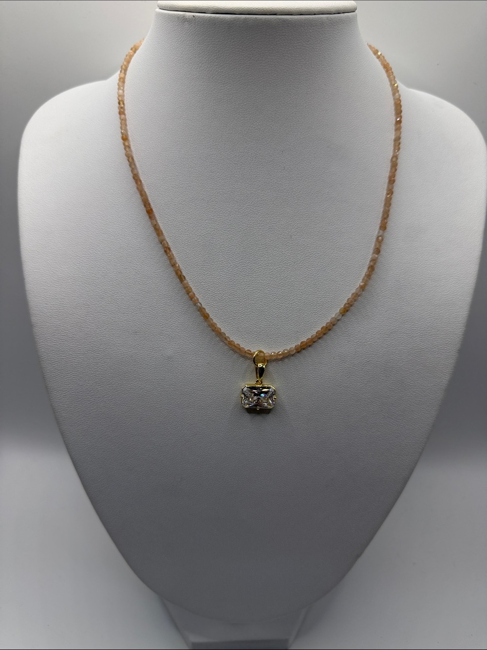 042. Gold and Peach Crystal Pendant Necklace 15 1/2” - 17 1/2”